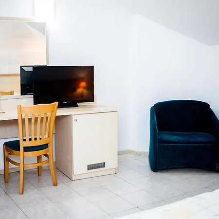 Green Villa فندق ساني بيتش